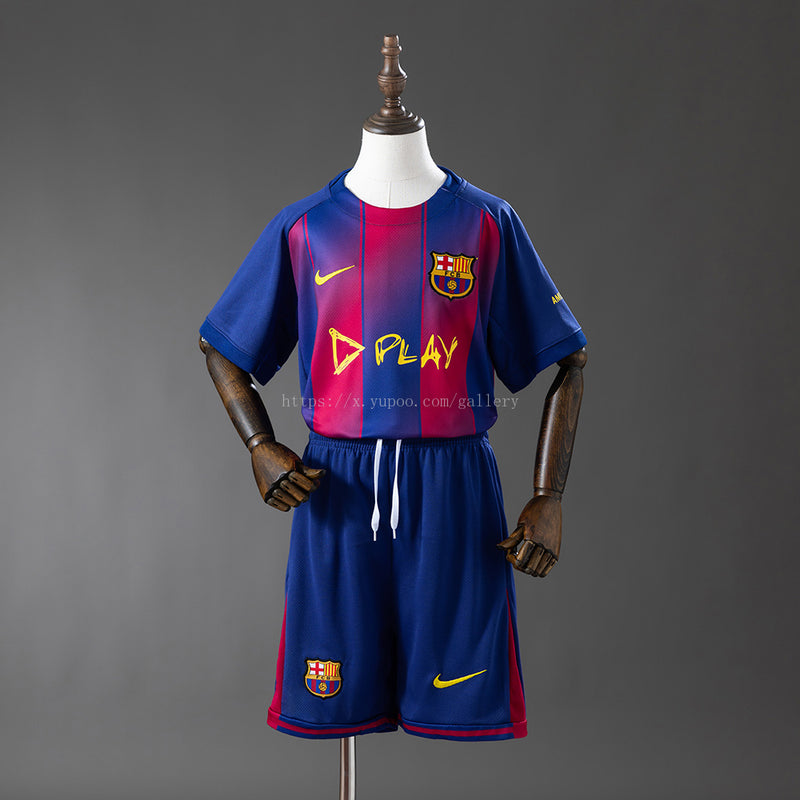 Conjunto Infantil Barcelona 25/26 collaboration x DPLAY