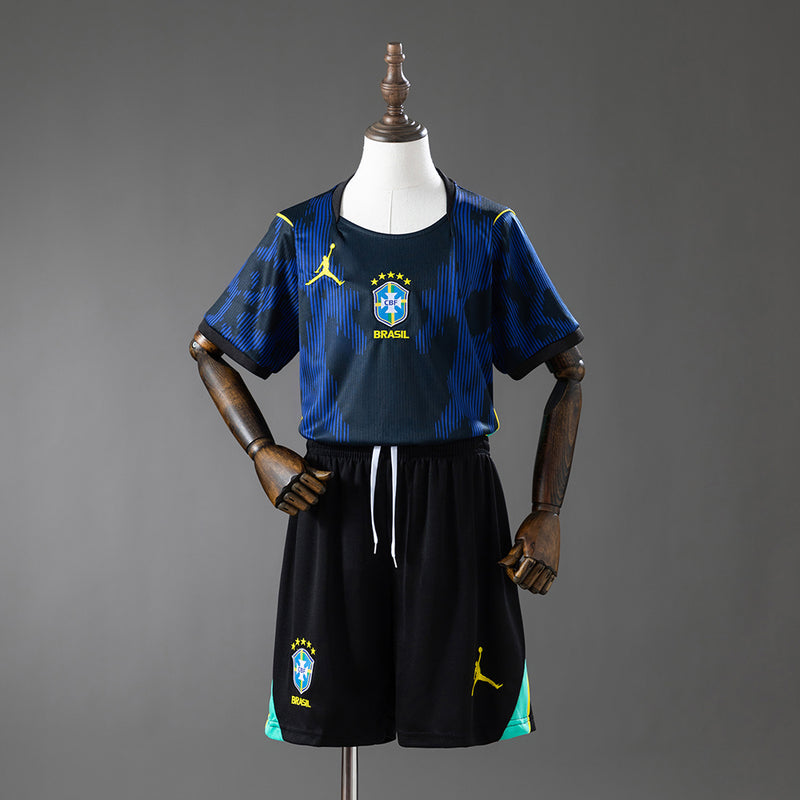 Conjunto Infantil Brazil 2026